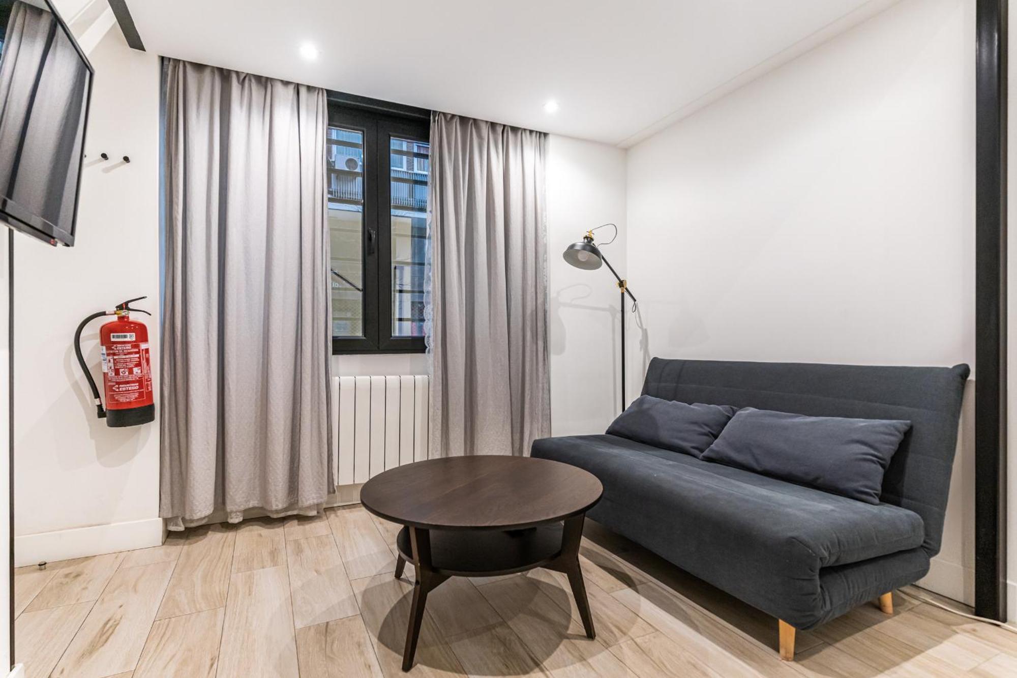 Cc Atocha Apartments 马德里 外观 照片